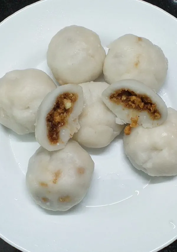 Manda Pitha (Rice)(4pieces)